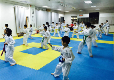 【新悟星跆拳道道馆