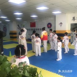 电话,地址,价格,营业时间 青岛运动健身