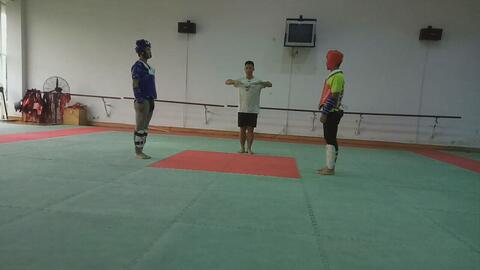 乌市鹏飞跆拳道馆第十五届跆拳道晋级考试 猜猜要准备多少木板才够啊